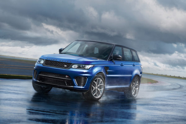 Video mostra Range Rover Sport SVR no limite